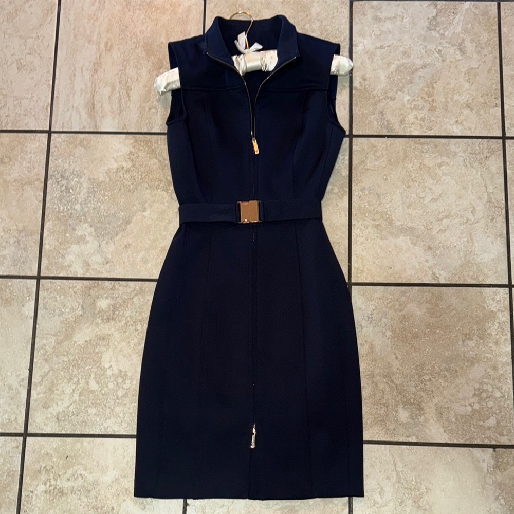 Elegant Navy Sleeveless Dress